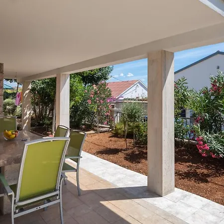 Pomalo Villa Jasenice (Zadar)